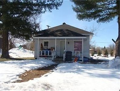 2nd image of 105 Bennett Ave