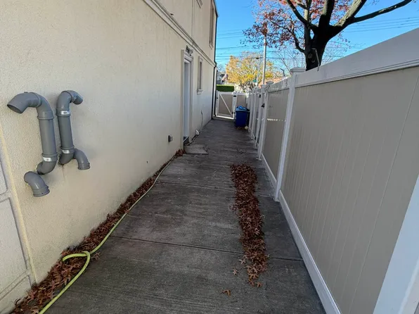 21-01 73rd Street image 13 of 13