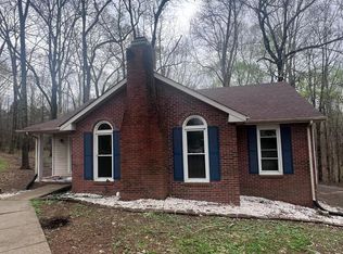 2108 Richview Pl, Clarksville, TN 37043