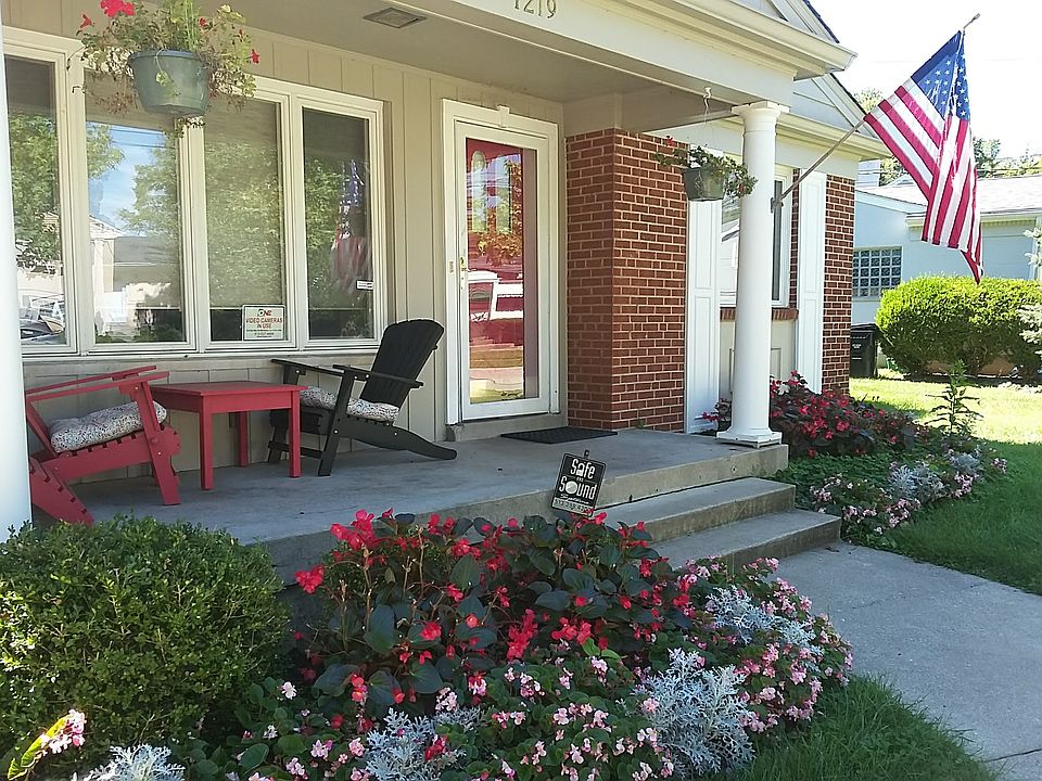 1st image of 1219 Meriweather Ave