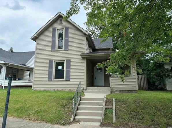 212 N East St, Marion, IN 46952