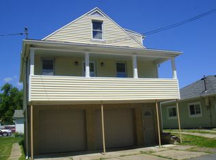 48 Hunt St, Dallas, PA 18612