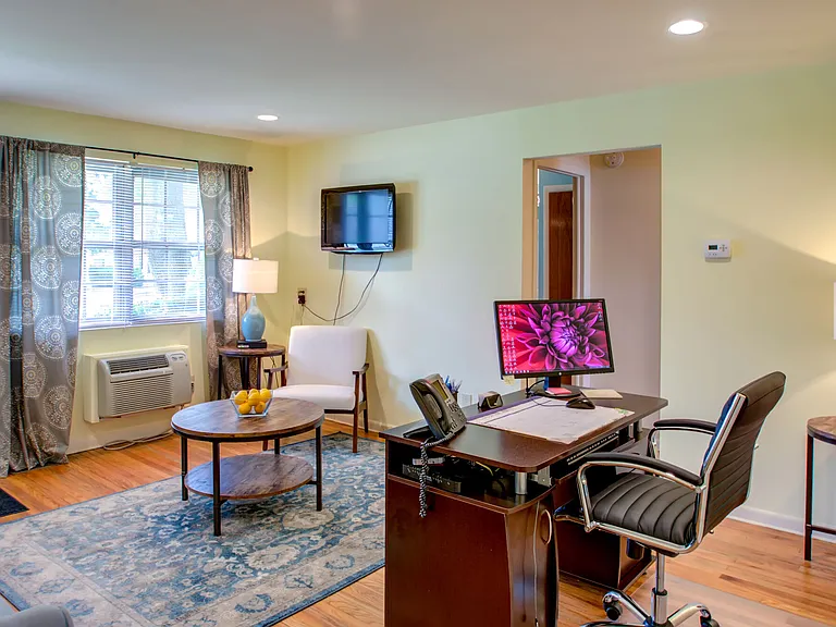 Brookview Manor Apartments, LLC — Photo 10