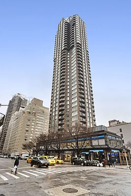 Rented by Compass | media 16