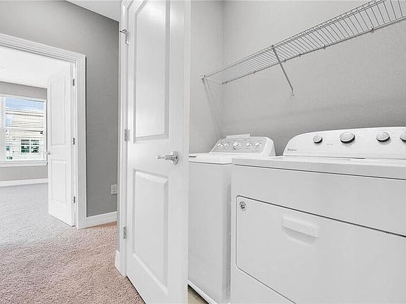 4th image of 13302 Bovet Ave