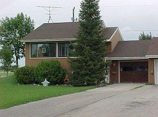 1718 Widman Ln E, Crookston, MN 56716