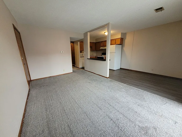 815 Boulder Avenue — Photo 4