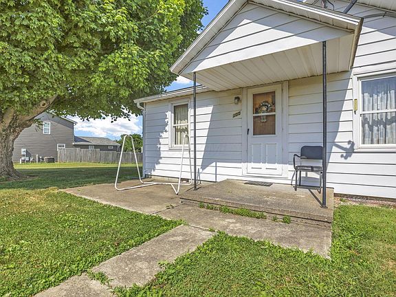 3rd image of 300 Halderman St