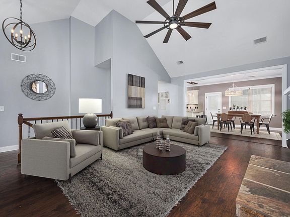 3rd image of 512 McGrath Dr