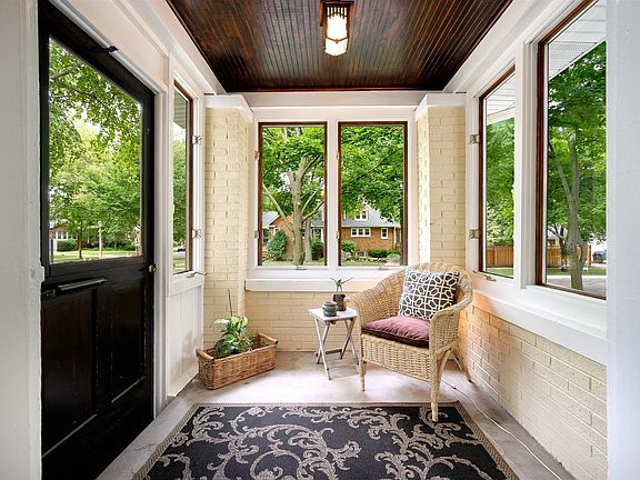 4th image of 633 Ashland Ave