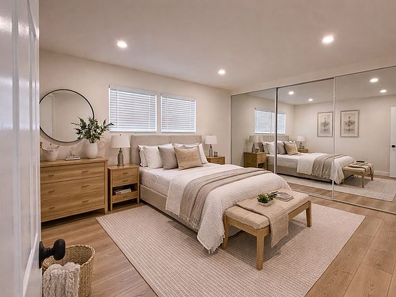 4th image of 427 E Acacia Ave APT 5