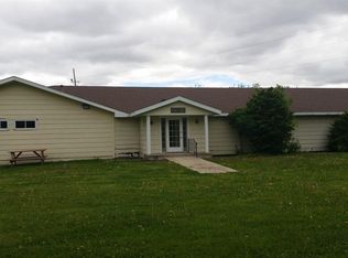 1317 8th St SE, Waseca, MN 56093