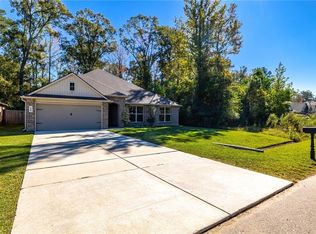 75768 Rickelin Dr, Covington, LA 70435
