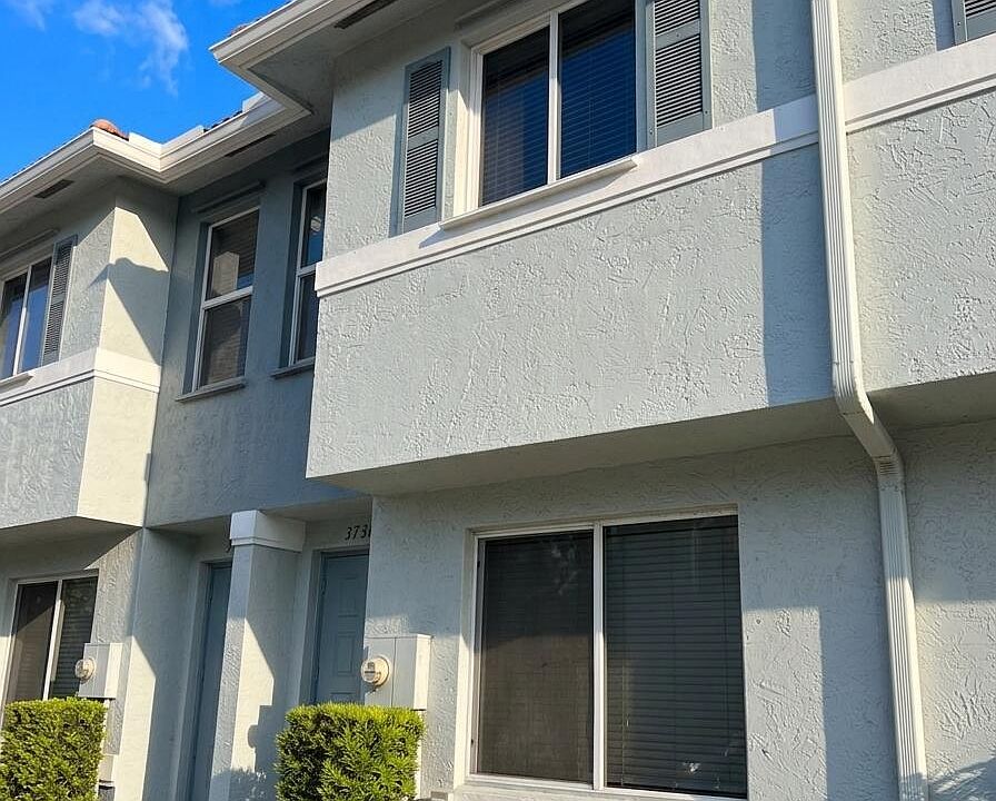 1st image of 3731 Sonoma Drive