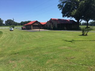 334 Bradford Hwy, Trenton, TN 38382