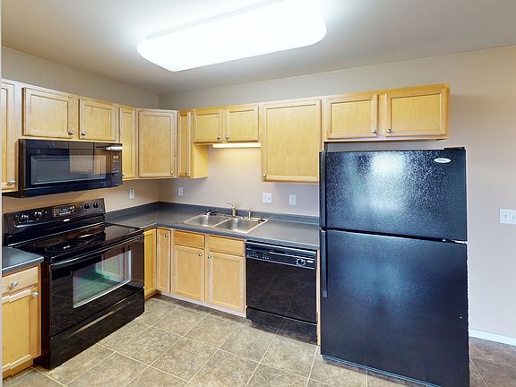 3rd image of 4600 S Washington St APT 316