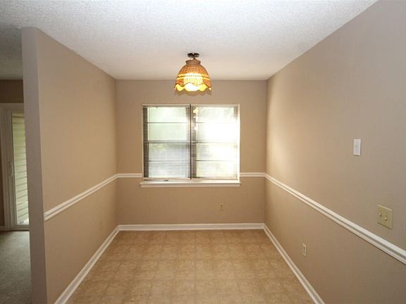 2nd image of 4615 Citadel Dr