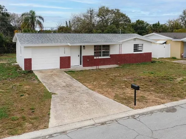 1109 Landau St, Holiday, FL 34690