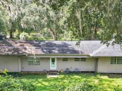 3230 County Road 421, Lake Panasoffkee, FL, 33538