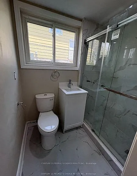 3404 Monica Dr N — Photo 11