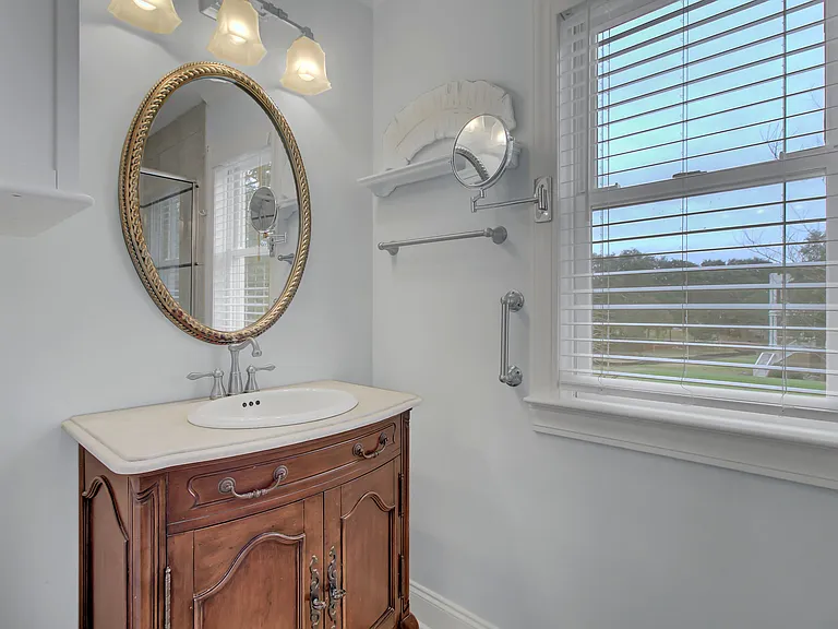7 Yacht Harbor Ct — Photo 29