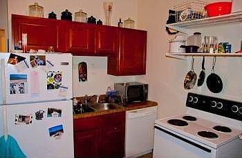 5th image of 3928 Castleman Ave