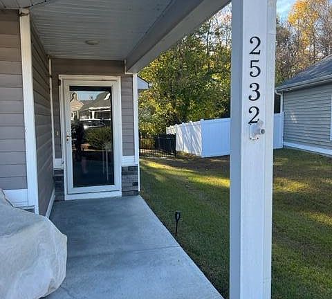 3rd image of 2532 Sawgrass Drive