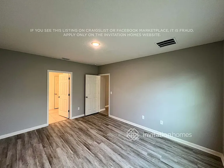 534 SW Prima Vista Blvd — Photo 12