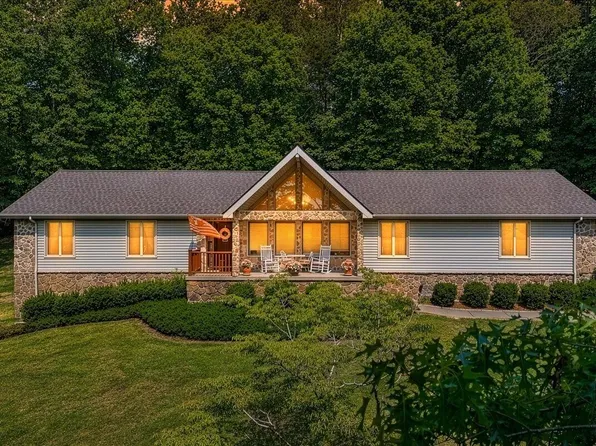 456 County Road 135, Riceville, TN 37370