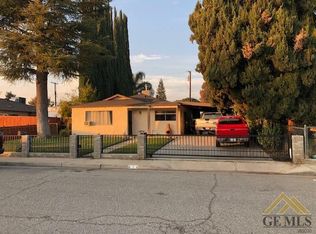 414 Curtis Ave, Shafter, CA 93263