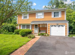 21 Rieder Rd, Spotswood, NJ 08884