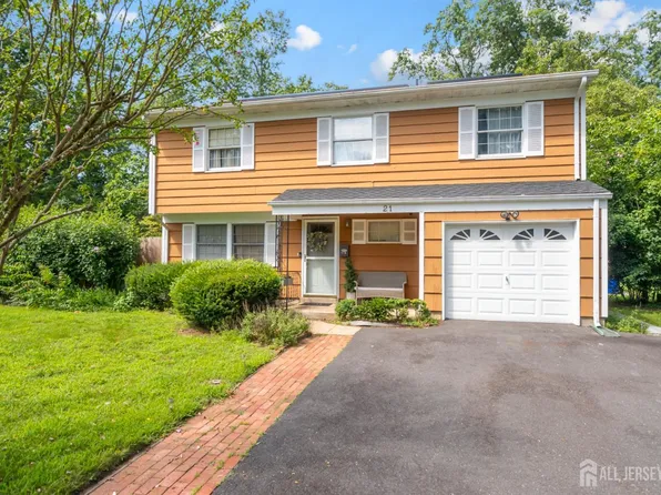 21 Rieder Rd, Spotswood, NJ 08884