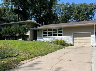 5104 S 79th Ave, Ralston, NE 68127