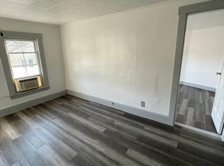 63 Spruce St #9, Clinton, MA 01510