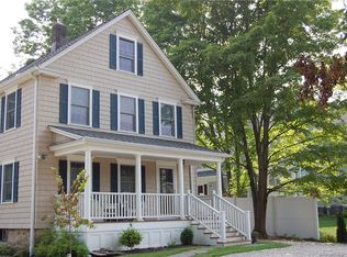 23 Barry Ave #2, Ridgefield, CT 06877