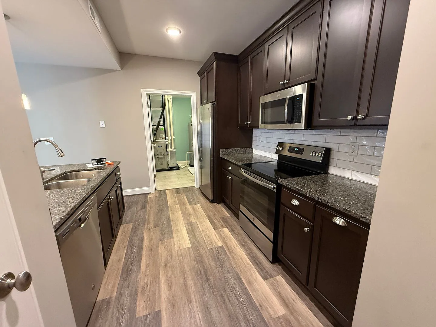 Beautiful 2 Bedroom 2 Bath Condo in Middletown — Photo 4