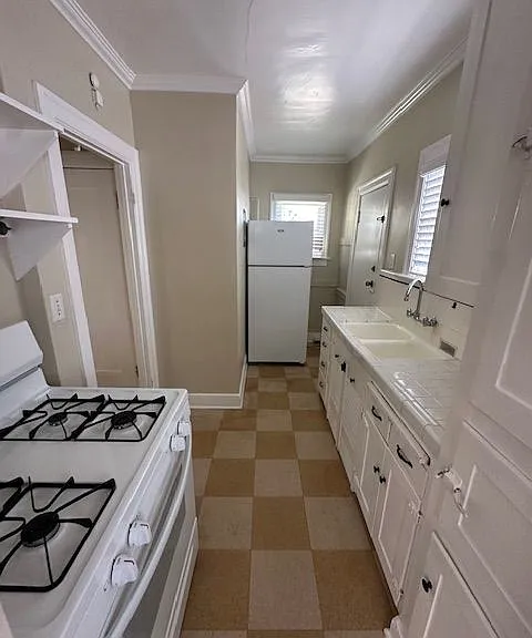 2938 Juniper St #2938 — Photo 6