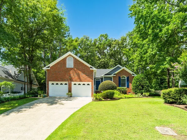 3904 Sunningdale Way, Durham, NC 27707