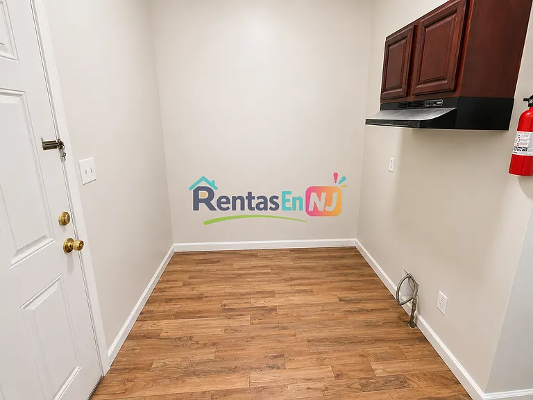 529 E Jersey St #1A — Photo 4