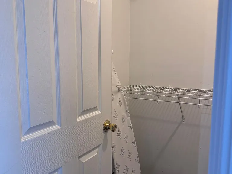 6996 Beringer Dr S — Photo 34
