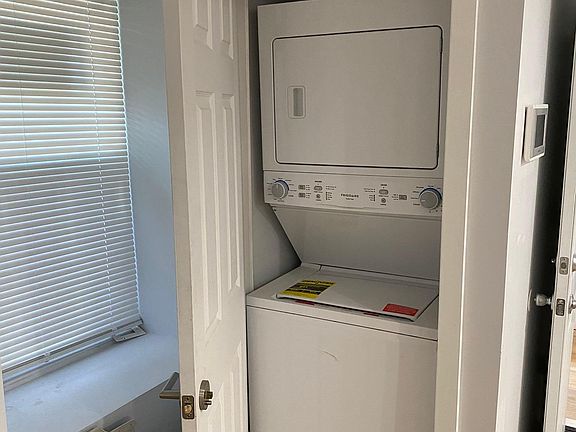 5th image of 6410 Haverford Ave #1F