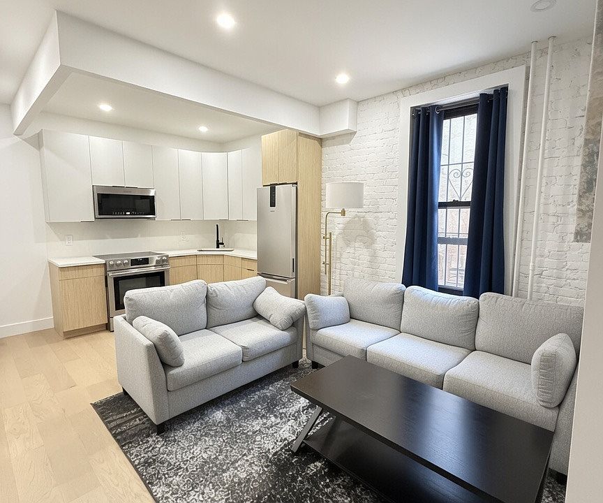 1st image of 107 1st Ave APT 3