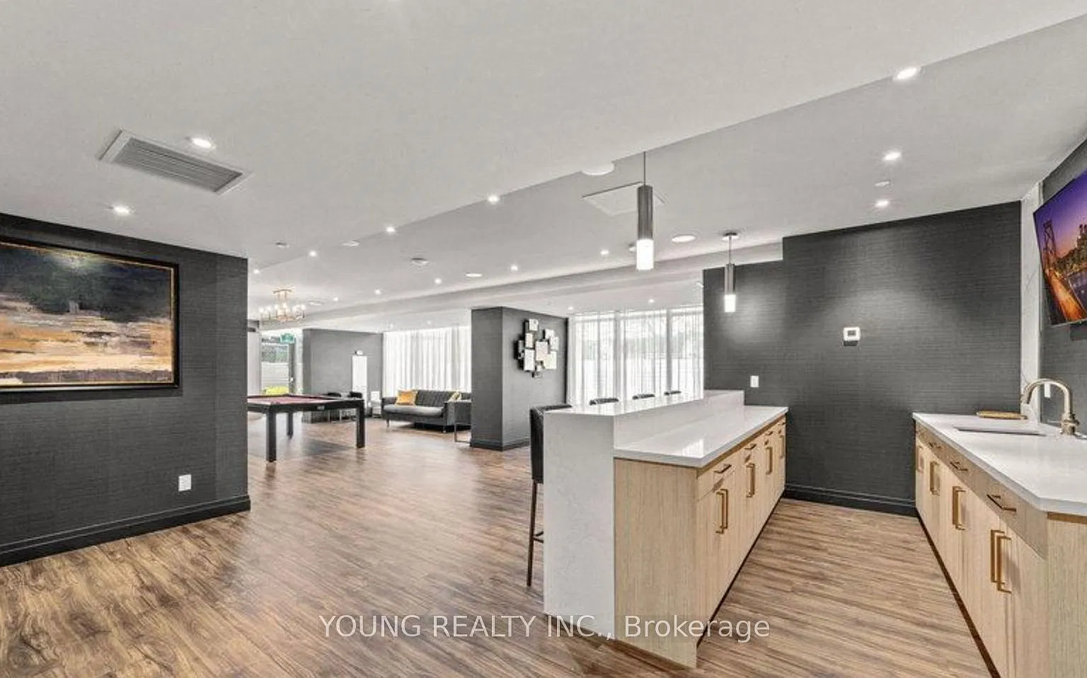 1 bed, $2,100 — Photo 4