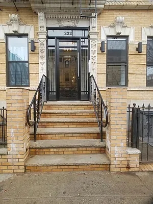 Rented by Evergreen Apartments BK | media 8