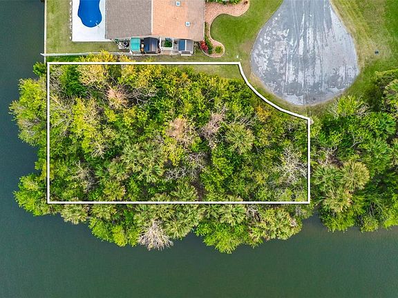 4th image of 44 CLOVERDALE COURT N LOT 15