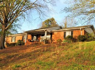 82 Shamrock St NE, Concord, NC 28025