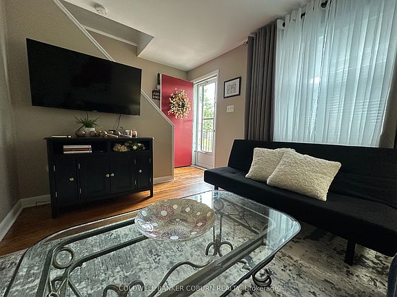 3rd image of 27 Casselman Rd #25