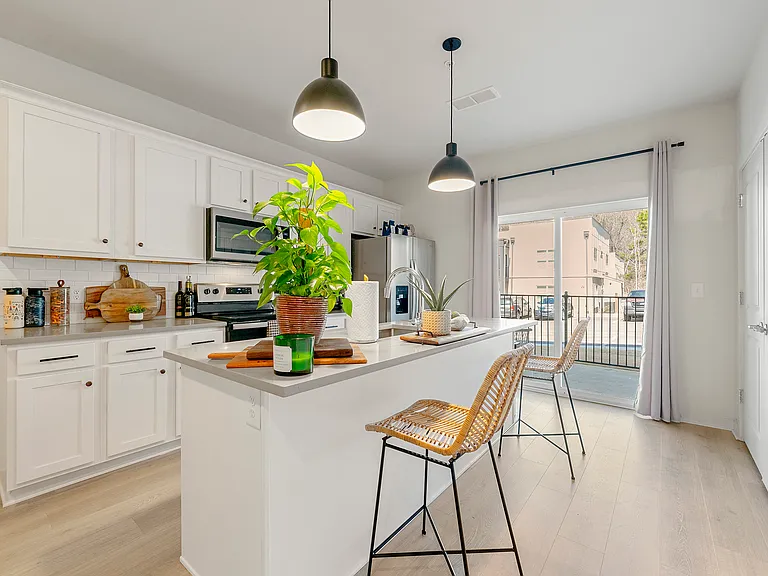 Wisteria Ridge — Photo 15