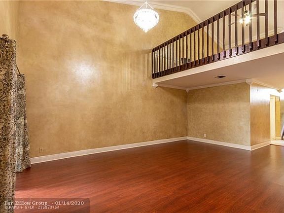 4th image of 6086 Live Oak Ct APT C