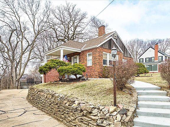 4th image of 741 Forest Dr